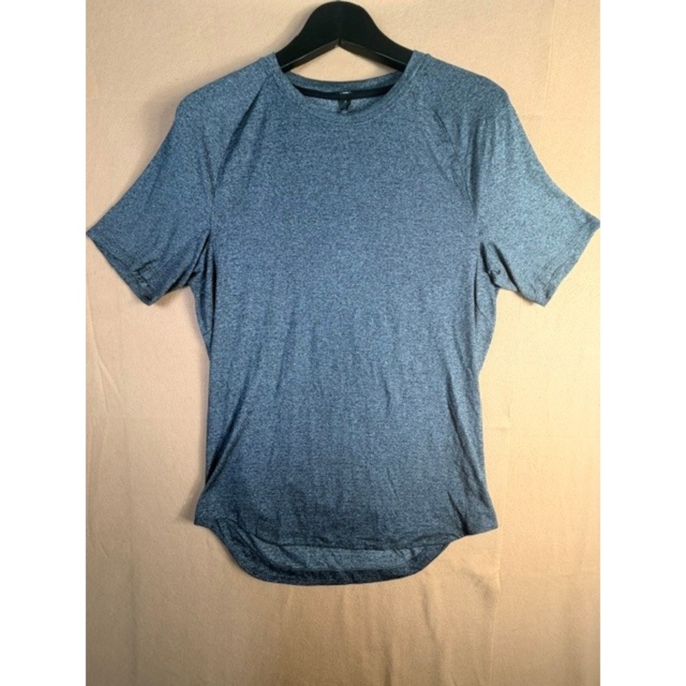 Lululemon Men's Metal Vent Tech Short Sleeve Shirt Gray Medium
